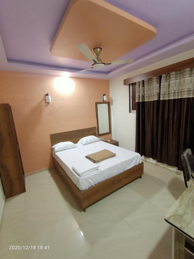 Hotel Riviera Residency Thane Exterior photo