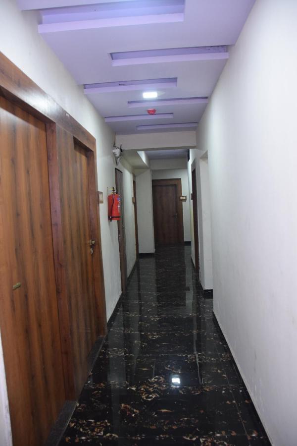 Hotel Riviera Residency Thane Exterior photo